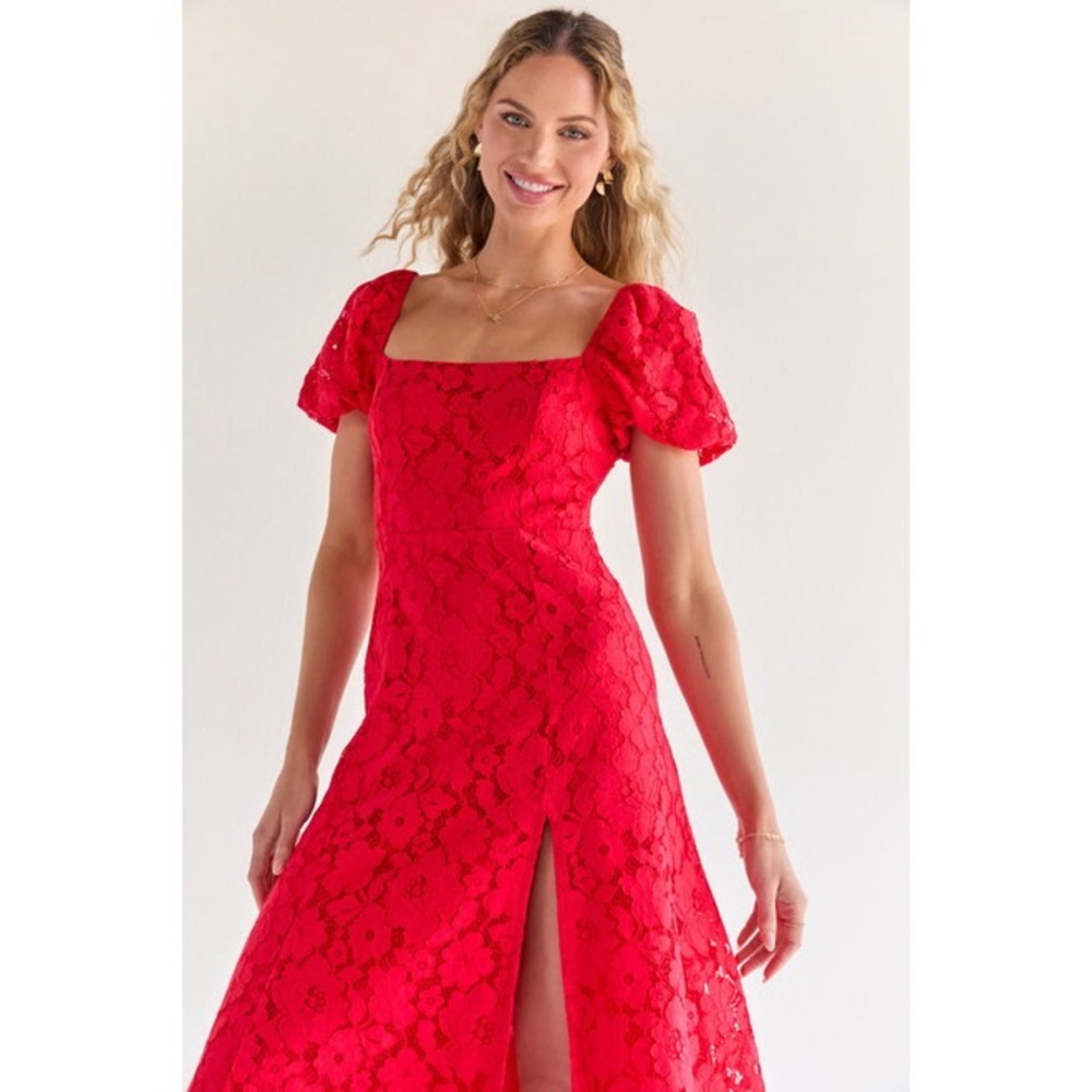 Francesca’s Midi Dress